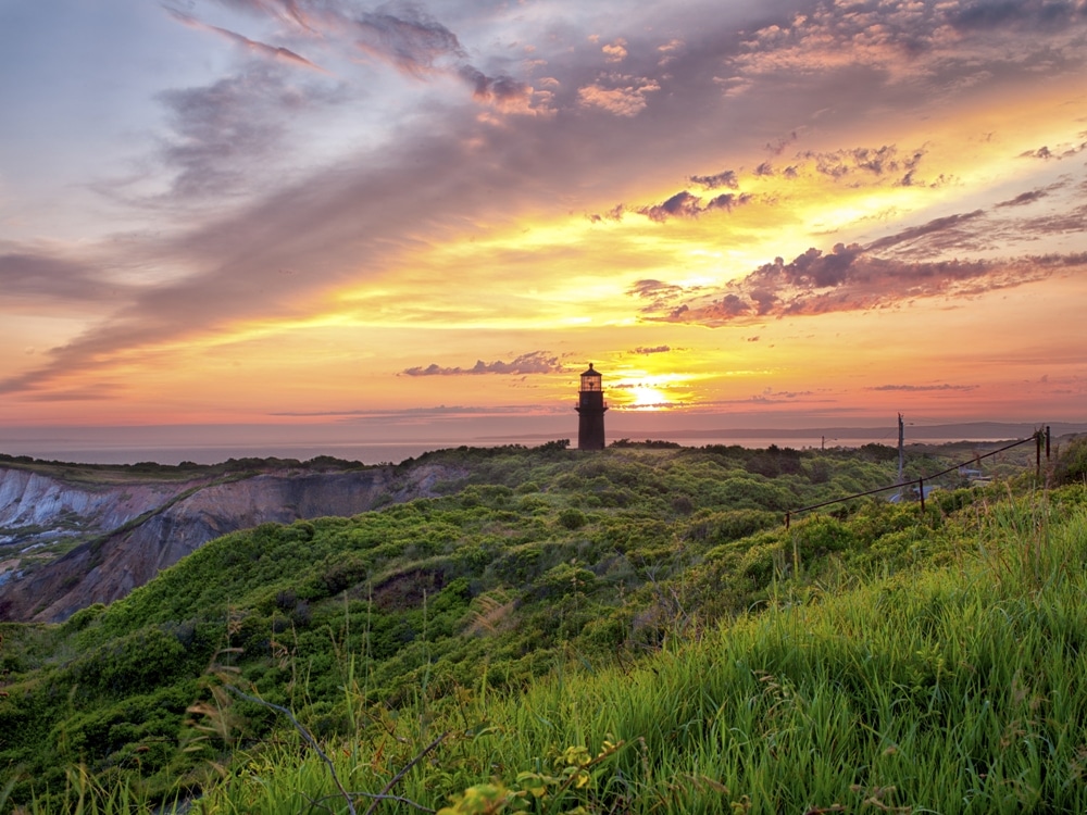 Tourico Vacations on Massachusetts - Romantic Thorncroft Inn on Martha's Vineyard Island, Massachusetts